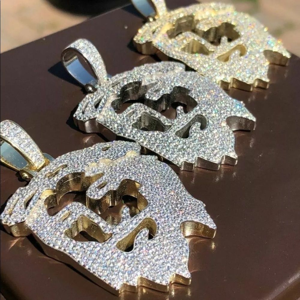 Brand New Iced Out Ghost Jesus Head Pendant - Picture 4 of 6